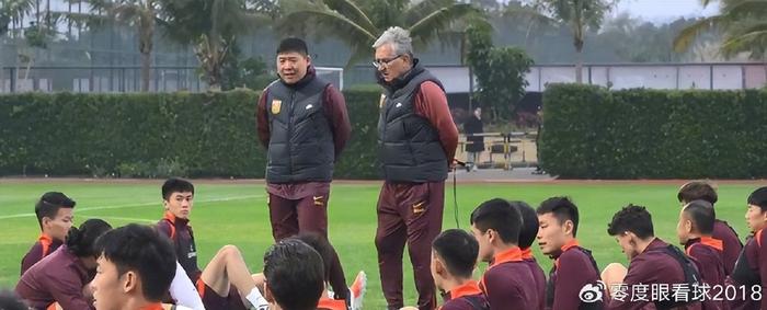 RNG：游戏与生活中的随机性挑战与乐趣解析.